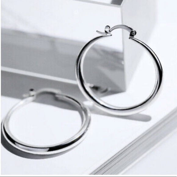 Jewelry - Pre-Owned 18K 925 Silver Lock Hoop Earrings ITALY MADE